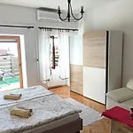 Patricija Apartman