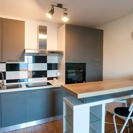 Patricija Διαμέρισμα Οπατία